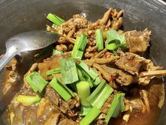 -聚鑫朋酸菜肥肠(文艺路口店)