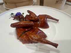 脆皮乳鸽-杏花樓(福州路总店)