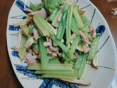 水芹香干炒肉丝-奶奶的味道(胶州路店)
