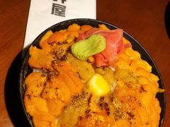 三色海胆饭-魔丼屋(日月光店)