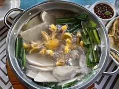 -万兴启丰椰子文化园餐厅