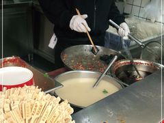 -黑色经典臭豆腐·湖南特产(步行街店)