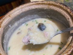 皮蛋瘦肉粥-森燊记烤鱼吧(光谷店)