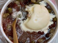 什锦鲜果刨冰-二斗栗子(黄河道店)