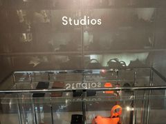 -Acne Studios(芮欧百货店)