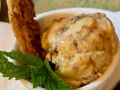 焦糖坚果冰淇淋-羽深肉铺 Steak & Wine