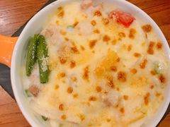 白汁芝士鸡皇饭-more than meow吴止猫主题餐厅(承德 中船汇店)