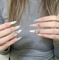 -斯馨·健康美甲美睫