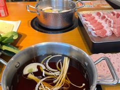 -呷哺呷哺(松北万象汇店)