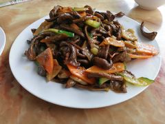 -俺家菜馆(百里峡店)
