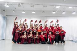 -深舞形体民族舞蹈工作室