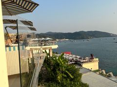 -蜜悦·波西塔诺悬崖海景餐厅