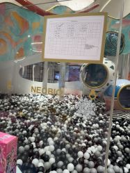 -奈尔宝·国风主题儿童乐园·亲子餐厅(豫园商城店)