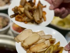 -天宜隆蘑菇宴火锅(石景山旗舰店)
