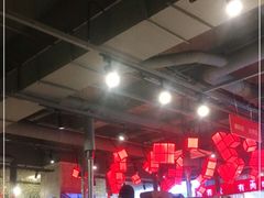 大堂-么肆烤肉·中式自助·烤肉大排档(街道口季佳PAI店)