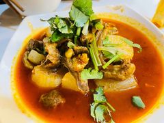 萝卜烧牛杂-百年粉蒸牛肉