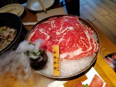 -呷哺呷哺(融创茂店)