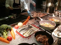 -美食汇海鲜自助餐厅·小龙虾烧烤(富力万达文华酒店)