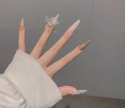 -IDO美甲美睫