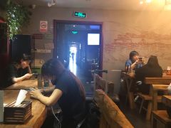 -万记麻辣烫国展总店