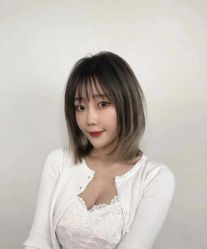 -时尚殿堂明星门店