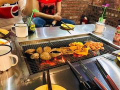 -马路牙子烧烤音乐酒馆(望京店)