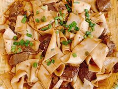 羊肉焖饼-壹阁胡羊焖饼(特色小吃街店)