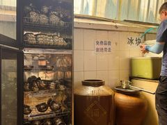 -正宗杨记普洱酸醋米线(总店)