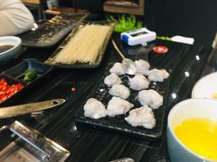 -东椰·海南椰子鸡火锅(朝阳门店)