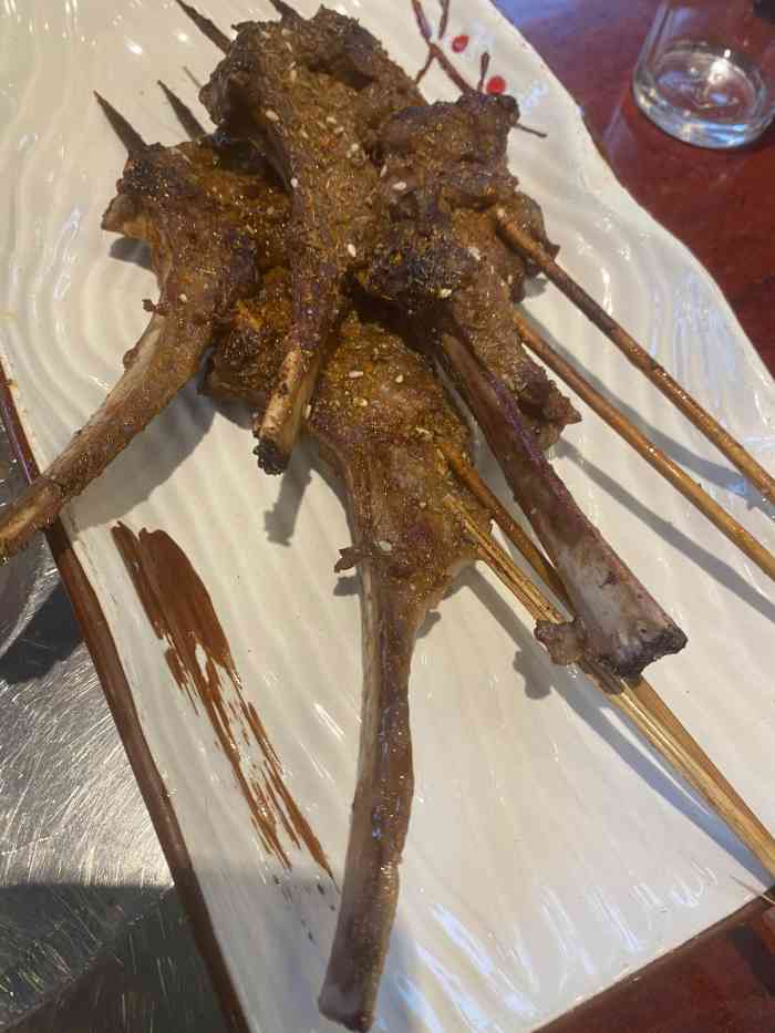 上菜速度挺快「羊肉92」好吃83香 「蒙古奶茶」好喝 「烧92