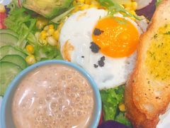 -丽莎沙拉轻食餐厅(国贸店)