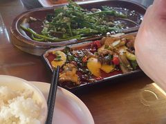 -隔壁老王·家常云南菜(花巷店)