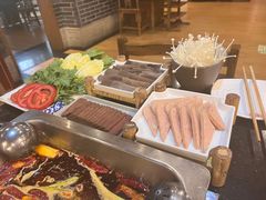 -百年川椒重庆老火锅(光谷店)