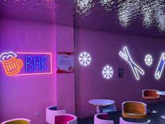 -乔波室内滑雪场