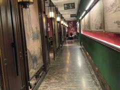 -新白鹿餐厅(银泰西湖文化广场店)
