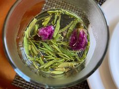 -鹅湖玫瑰文化园