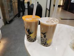 -CoCo都可(湖滨银泰店B区店)