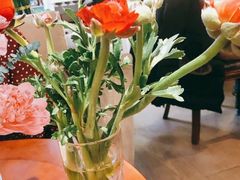 -燕庭·纯燕窝·甜品下午茶(南京西路店)