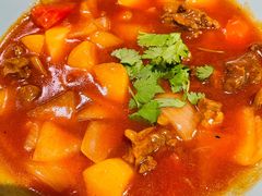 红烩牛腩-金泽大酒店·卢塞恩餐厅·年夜饭春节连市