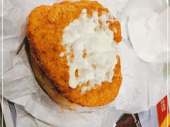 -麦当劳(轻轨曹杨路店)