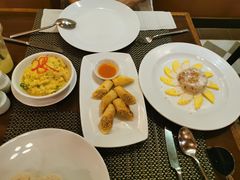 -Old House Restaurant
