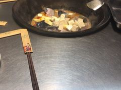 -屯老二农家铁锅炖·行业领军者(梅江店)