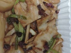 -绿草地·湘菜(7mall店)