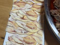 -大众跷脚牛肉馆·非遗传承单位(峨眉山店)