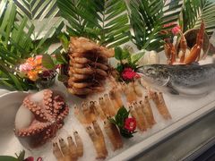 玫瑰龙虾刺身-Mr·Fish鱼鲜生海鲜放题(银泰in99店)