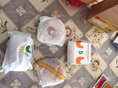 零售区-麦当劳(朝阳路得来速店)