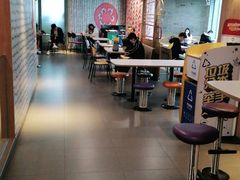 大堂-麦当劳(中山大道中店)