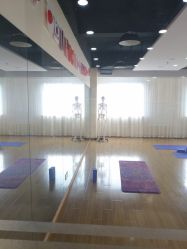 -亚太瑜伽普拉提学院