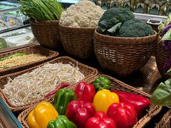 -鱼窝棚柴火铁锅炖(富山屯店)