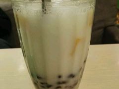 -佰搭果·广式茶餐厅(西华路店)